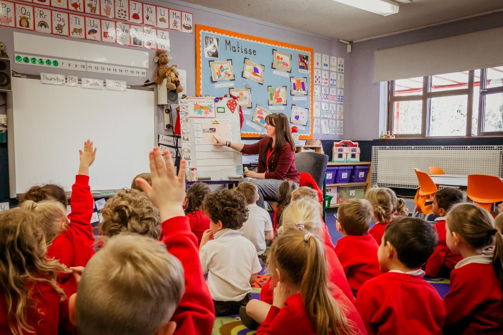 Wootton Primary School celebrates &#039;Outstanding&#039; Ofsted rating in all five categories